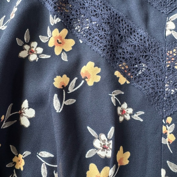 Maurices Blue and Yellow Jumpsuit with Floral Design Size M - Picture 11 of 11